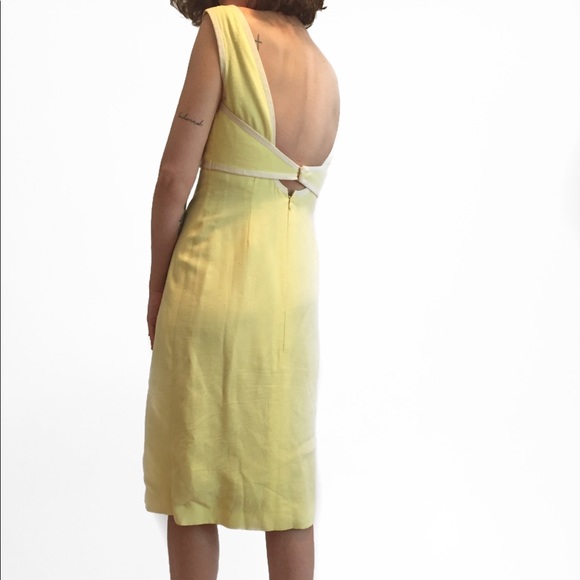 Vintage 1960s Yellow Dress - Picture 2 of 4